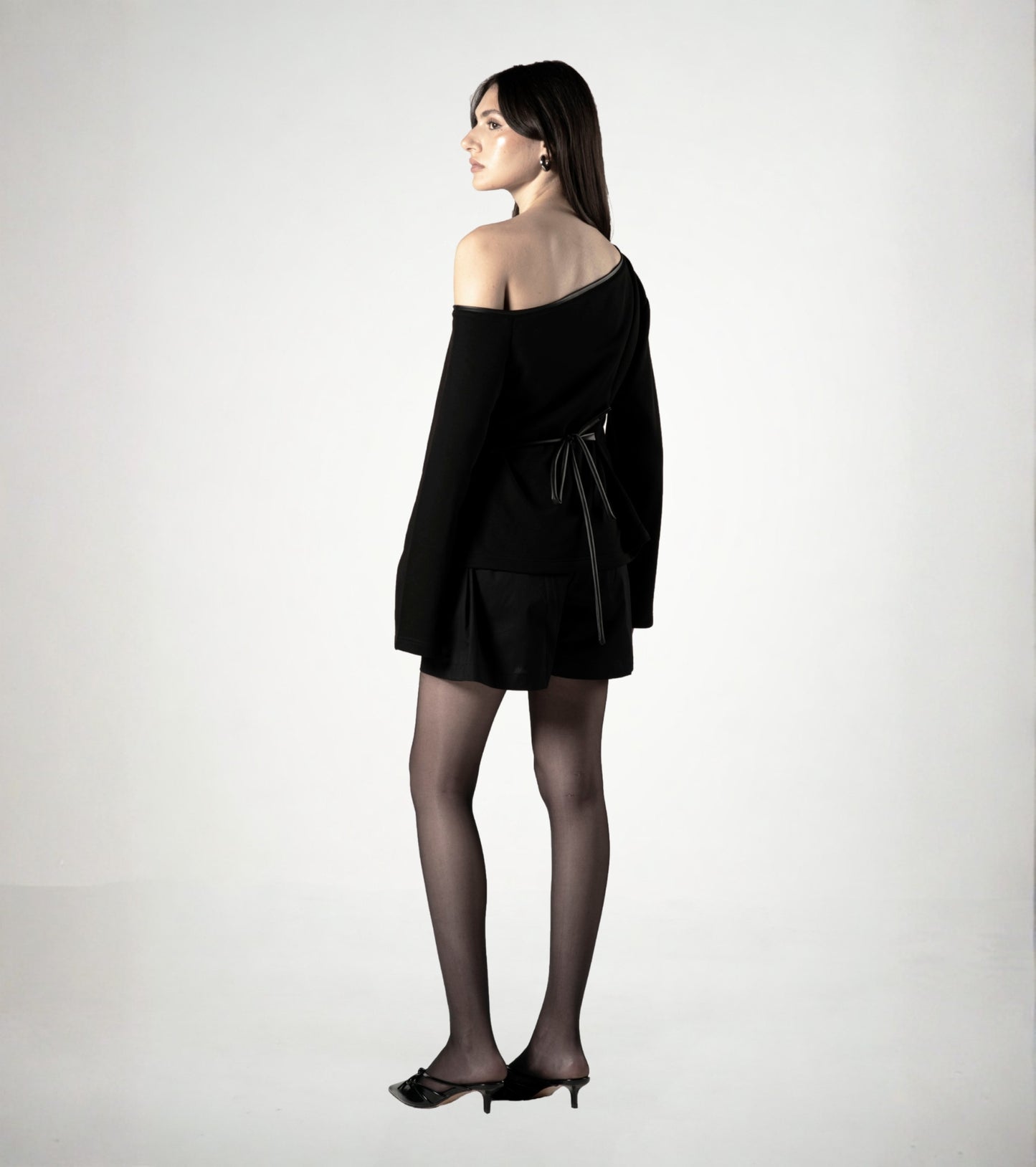 Asymmetrical multi-wear top