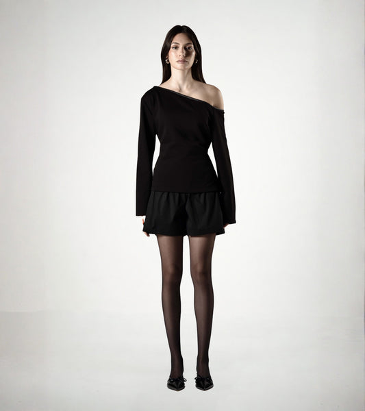 Asymmetrical multi-wear top