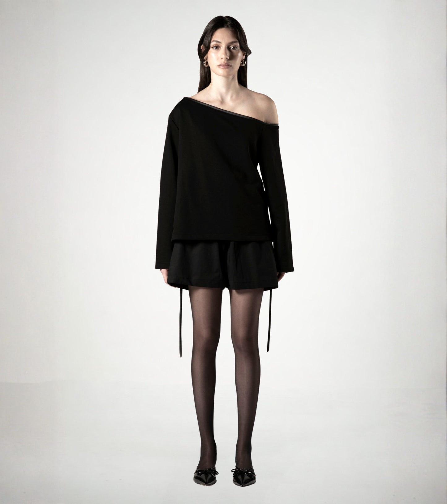 Asymmetrical multi-wear top